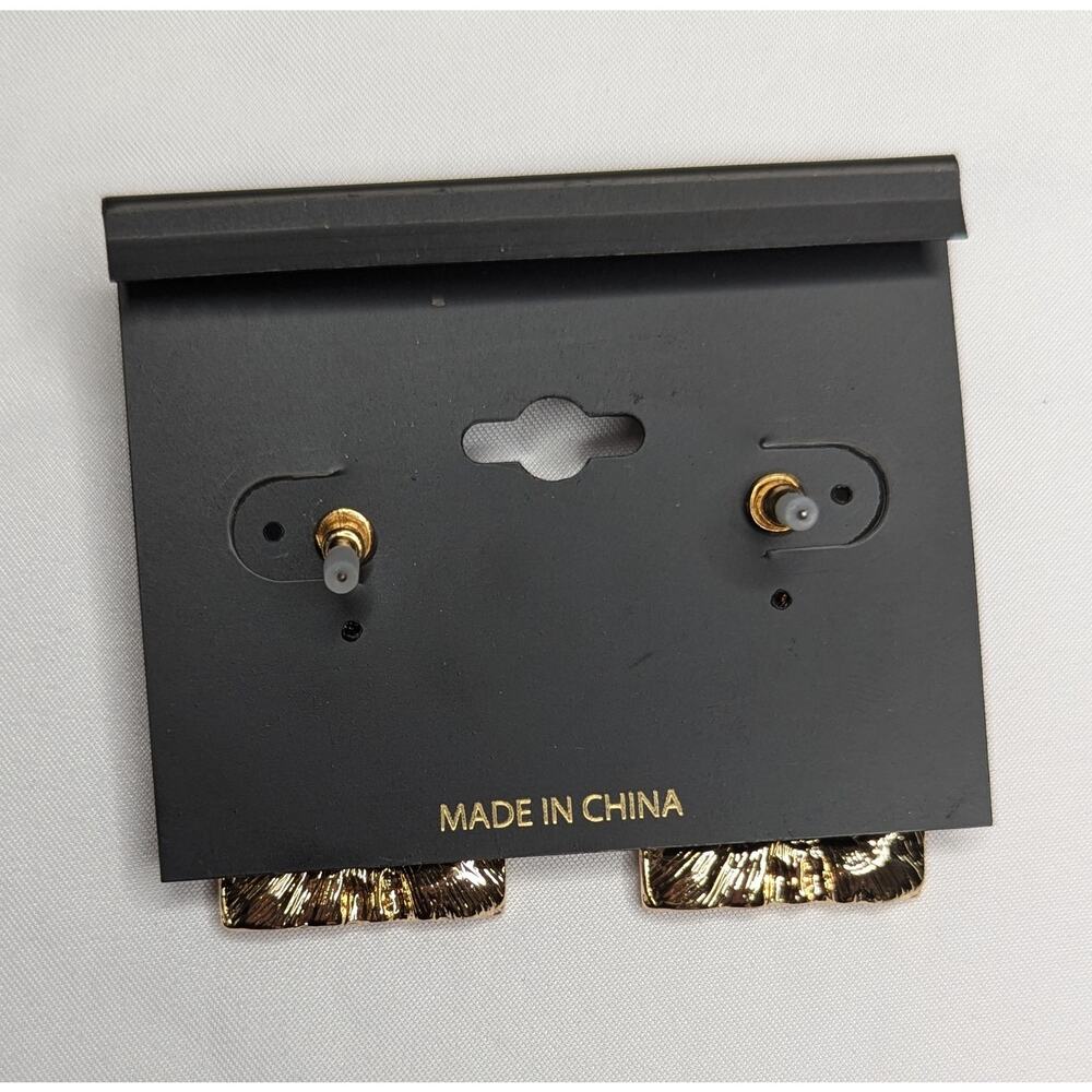 nOir Chunky Gold Hammered Square Drop Earrings - Picture 4 of 7